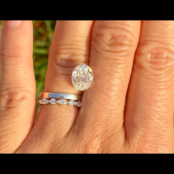 3ct ice crushed ice oval shape moissanite with certificate - Picture 8 of 8